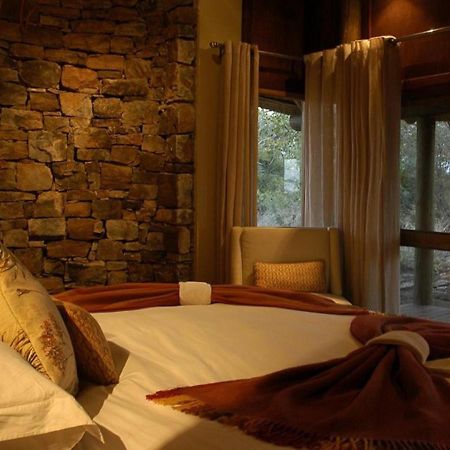 Buffalo Ridge Safari Lodge Madikwe Game Reserve Esterno foto