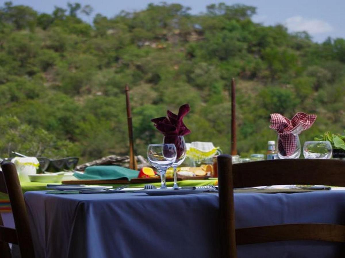 Buffalo Ridge Safari Lodge Madikwe Game Reserve Esterno foto