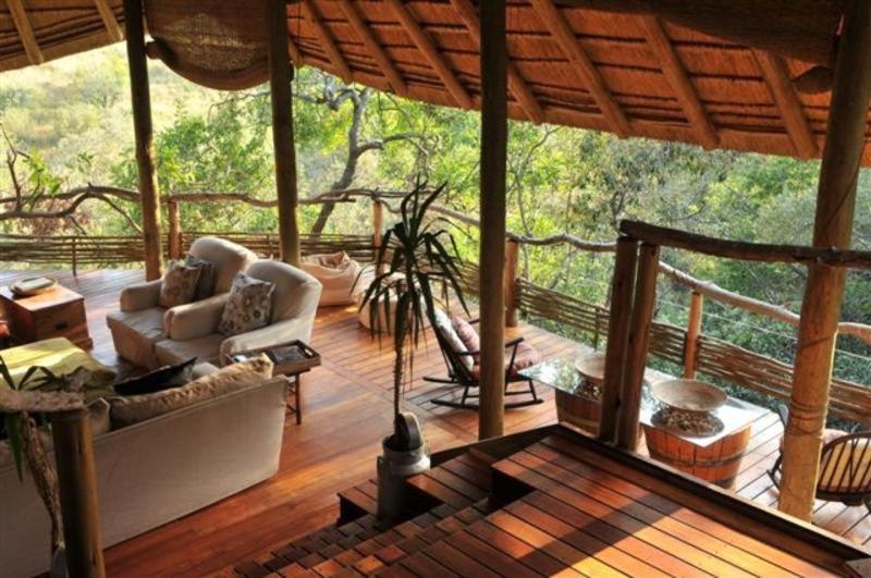 Buffalo Ridge Safari Lodge Madikwe Game Reserve Esterno foto