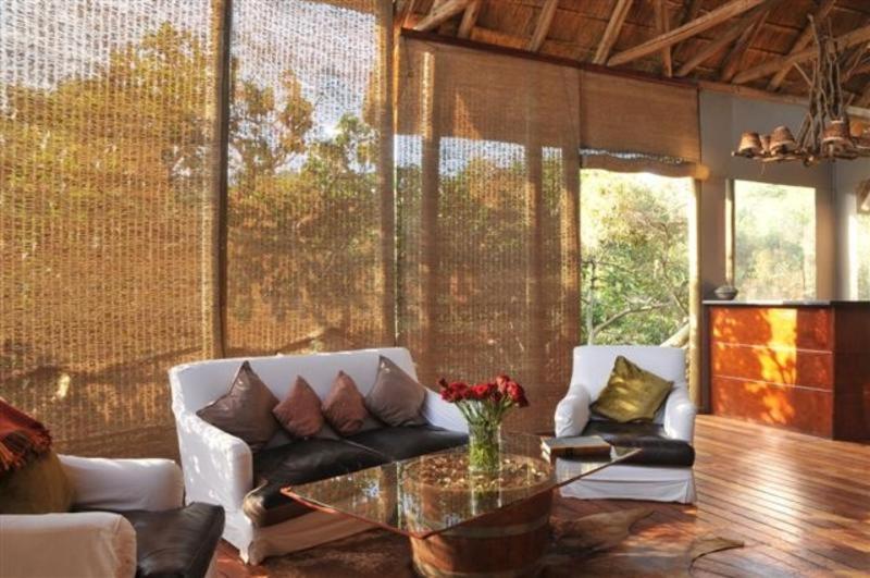 Buffalo Ridge Safari Lodge Madikwe Game Reserve Esterno foto
